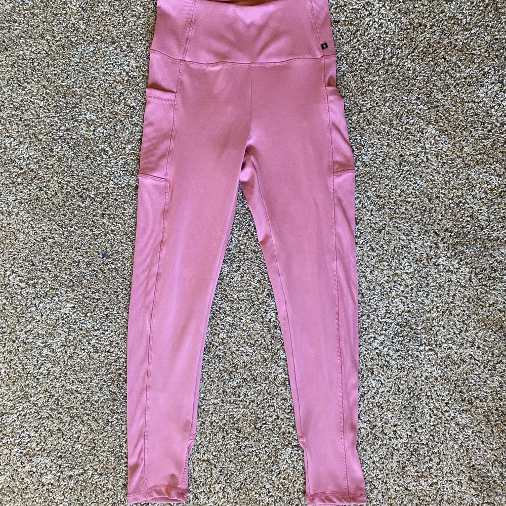 High Waisted Ribbed Leggings